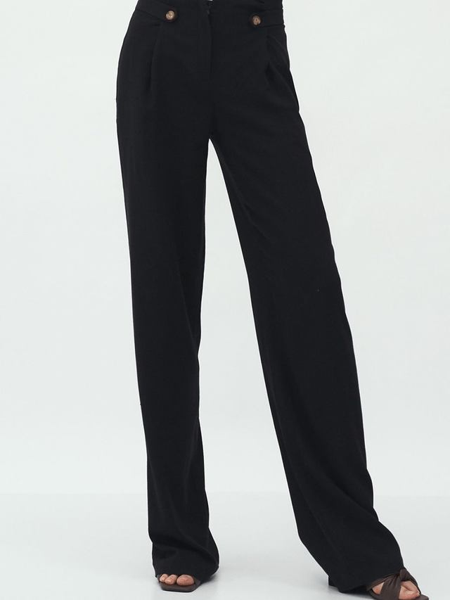 Pantaloni da donna model 153689 Nife